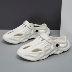 Men Razor White Clogs/Sandals with Adjustable Back Strap | Comfortable & Lightweight| Stylish & Anti-Skid| Waterproof