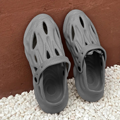 Men Razor Grey Clogs/Sandals with Adjustable Back Strap | Comfortable & Lightweight| Stylish & Anti-Skid| Waterproof